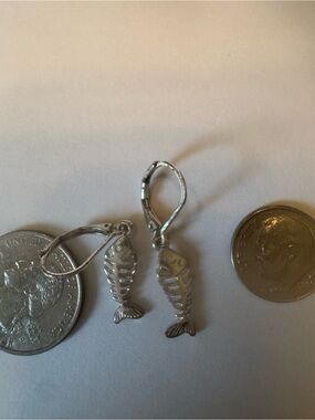 Silver Toned Fishbone Dangling Earrings - Silver